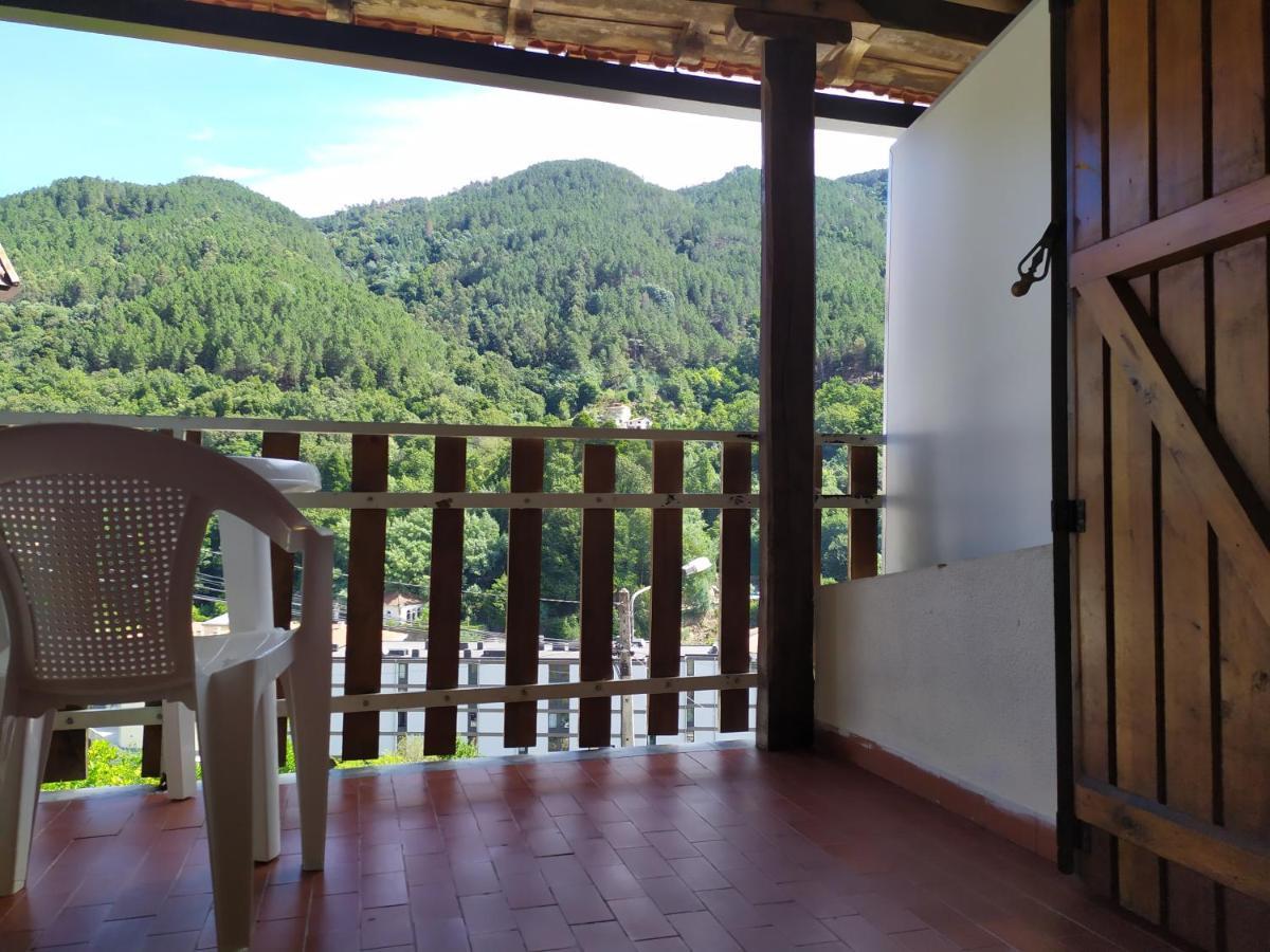 Sao Miguel Do Geres Hotel Phòng bức ảnh
