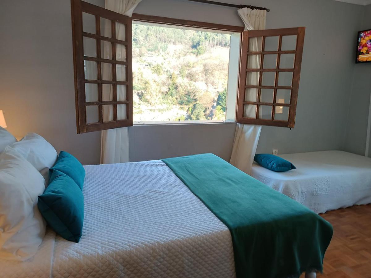 Sao Miguel Do Geres Hotel Phòng bức ảnh