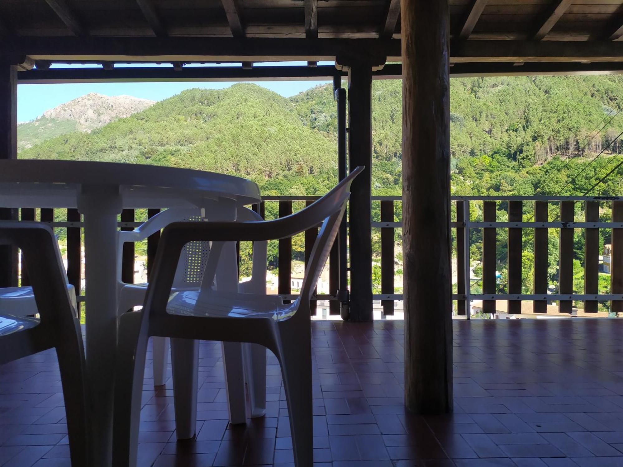 Sao Miguel Do Geres Hotel Phòng bức ảnh