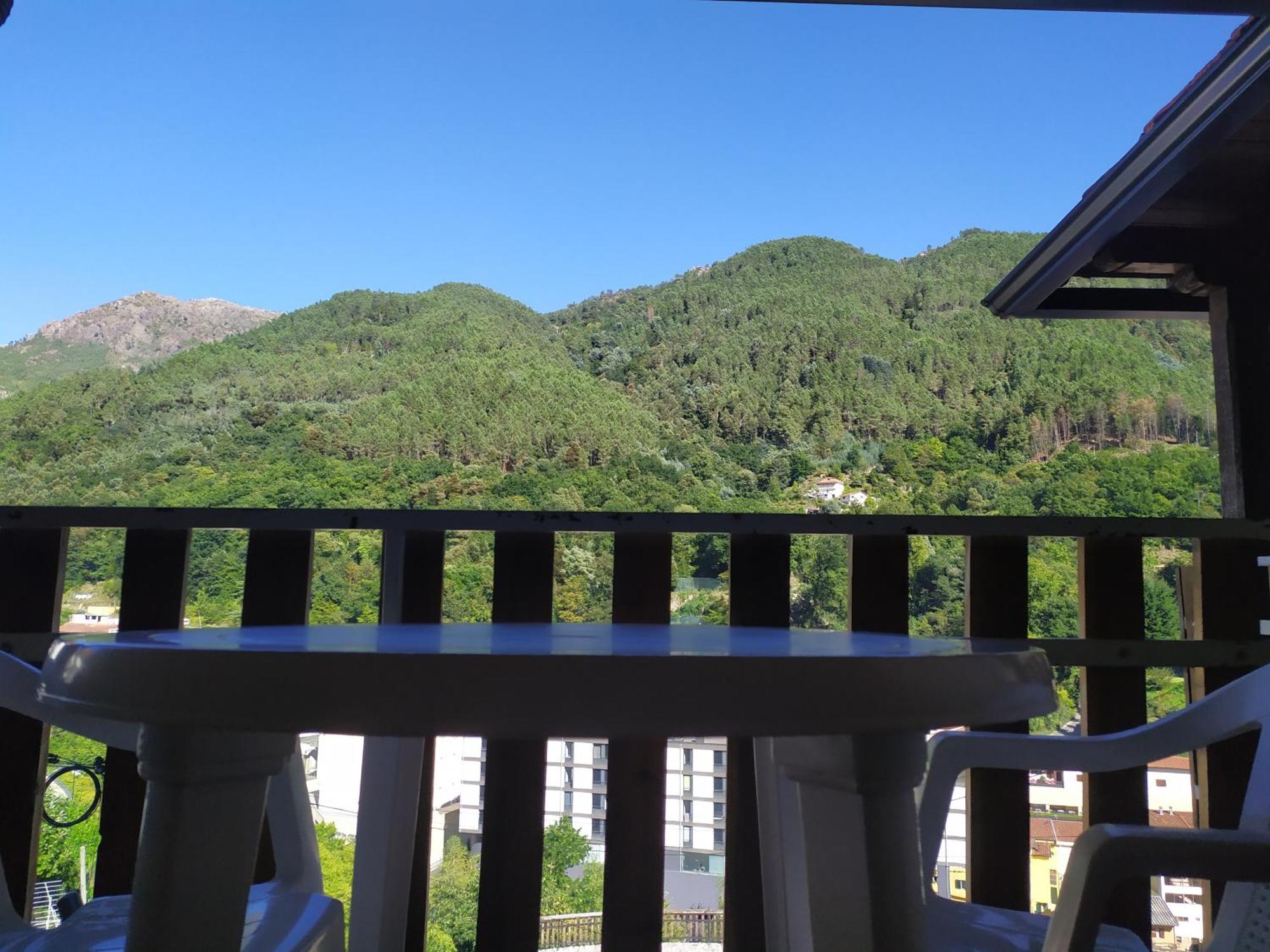 Sao Miguel Do Geres Hotel Phòng bức ảnh